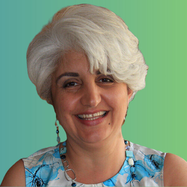 Mohyee Headshot Green